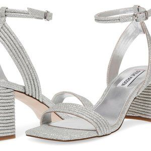 Steve Madden Lavnish Strappy Block Heel